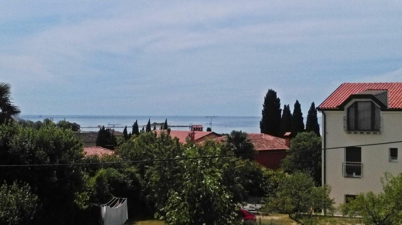 Apartments Zambratija Εξωτερικό φωτογραφία