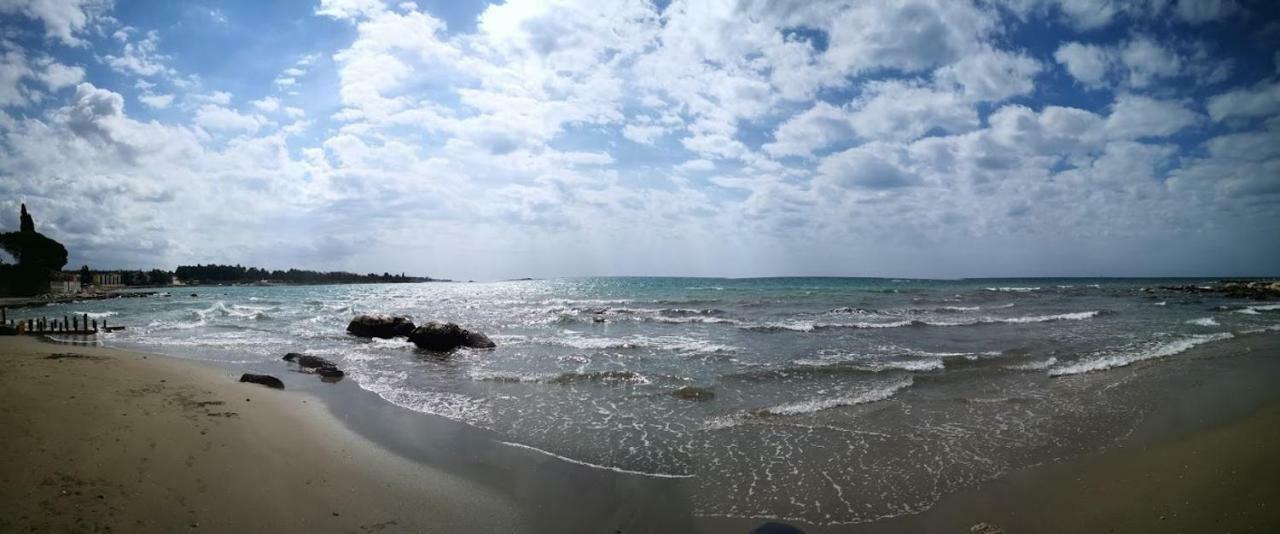 Apartments Zambratija Εξωτερικό φωτογραφία